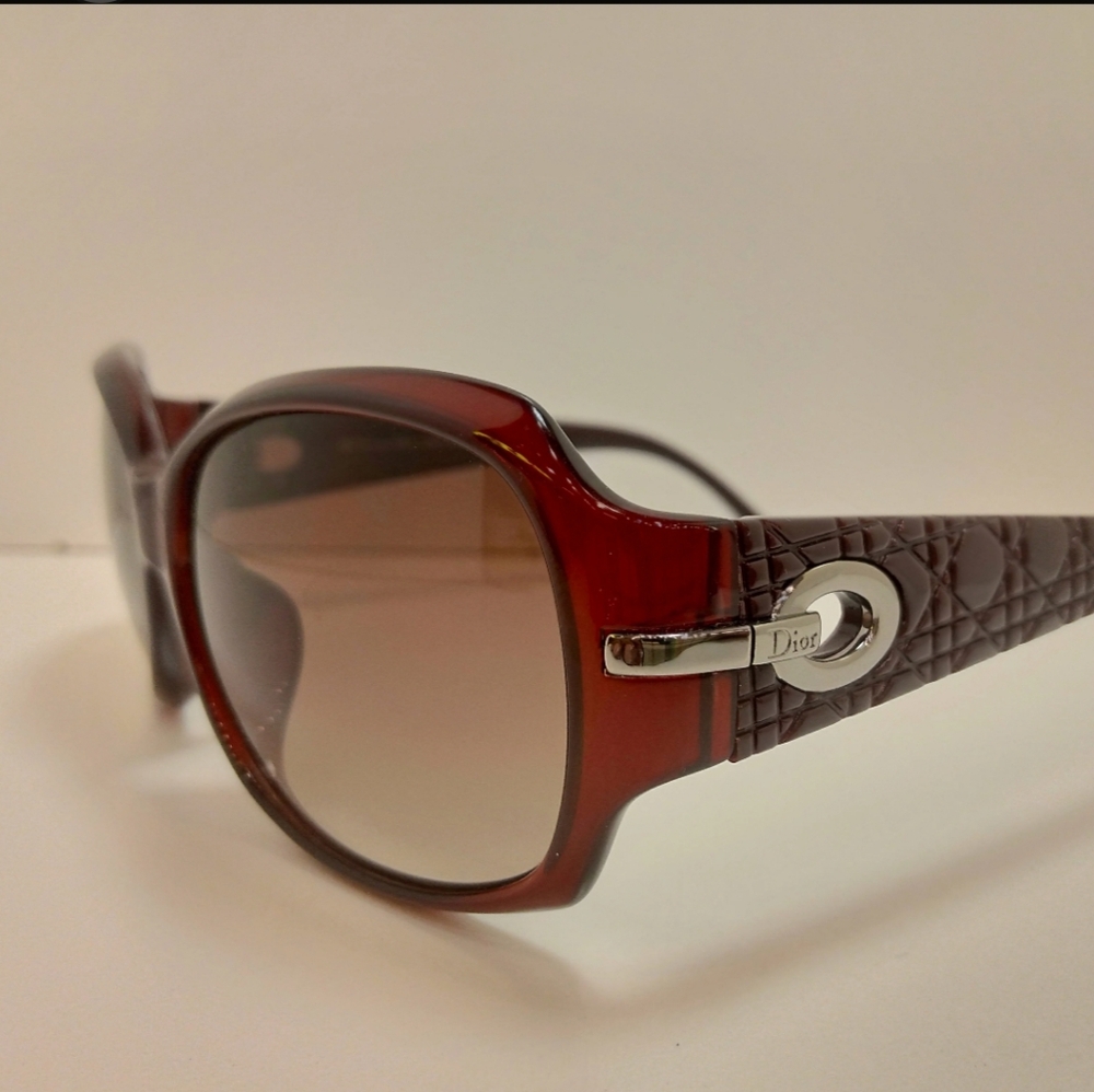 My Lady Dior Brownish Red Sunglasses W/Elegant Design Silver & Logo Accent EUC! - Picture 4 of 11